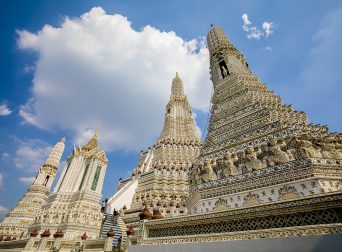 Arunratchawararam Ratchaworamahawihan Temple or Temple of Dawn, Bangkok, Thailand.